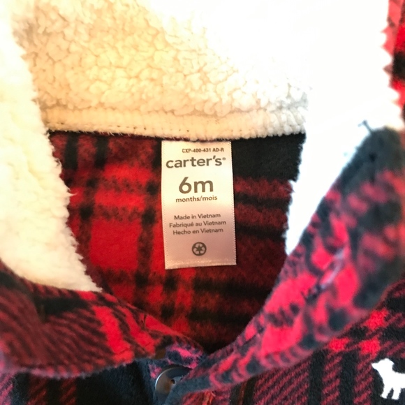 Carters fleece 6 month outfit - Picture 2 of 3